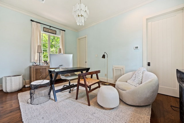 1915 Kirby Dr, Houston, TX 77019 - office space featuring baseboards, wood finished floors, and ornamental molding