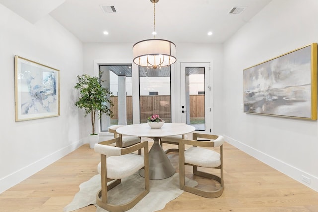 1526 Wakefield Dr, Houston, TX 77018 - dining room featuring baseboards, light wood-style floors, recessed lighting, and a chandelier