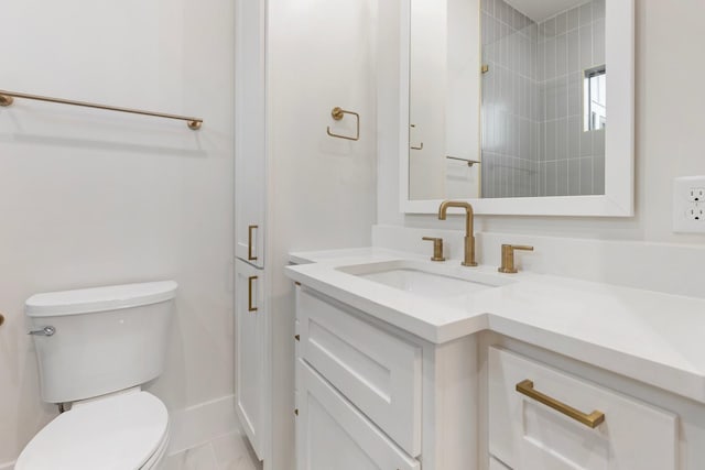 1526 Wakefield Dr, Houston, TX 77018 - bathroom with vanity and toilet