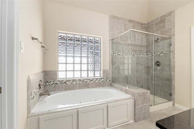 1511 Peyton Oaks Pl, Houston, TX 77043 - full bath featuring a whirlpool tub and a shower stall