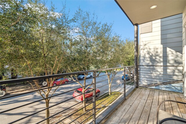 2809 St Emanuel St, Houston, TX 77004 - view of balcony