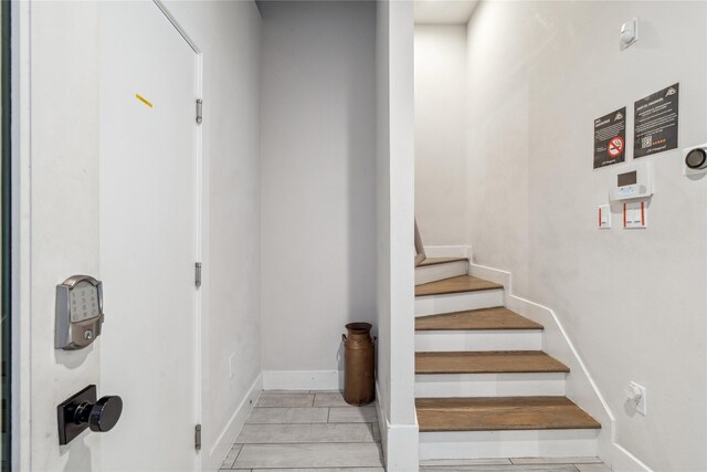 2809 St Emanuel St, Houston, TX 77004 - stairway with baseboards