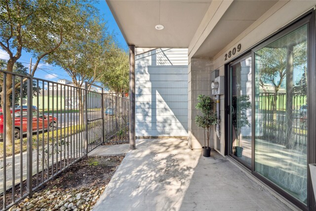 2809 St Emanuel St, Houston, TX 77004 - view of entrance to property