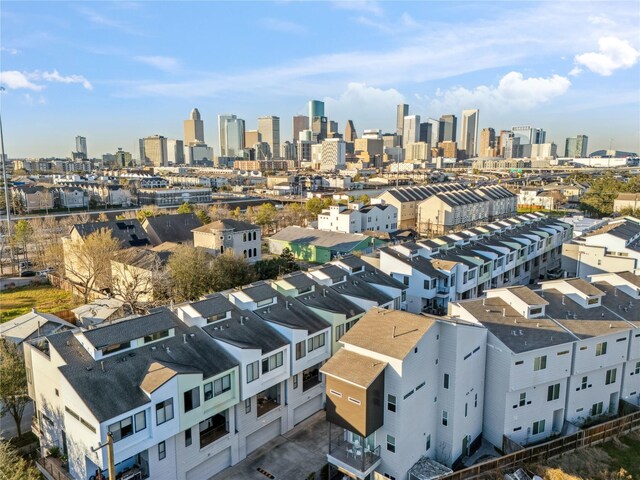 2809 St Emanuel St, Houston, TX 77004 - drone / aerial view of skyline