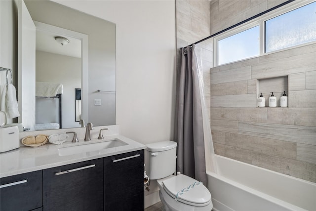 2809 St Emanuel St, Houston, TX 77004 - bathroom with toilet, vanity, and shower / bathtub combination with curtain
