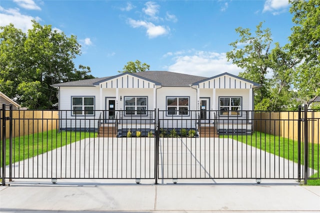 4825 Pederson St A/B, Unit A/B Houston, TX 77033 - modern farmhouse featuring board and batten siding and a gate