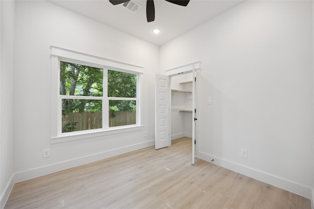 4825 Pederson St A/B, Unit A/B Houston, TX 77033 - unfurnished bedroom featuring wood finished floors, baseboards, ceiling fan, and recessed lighting