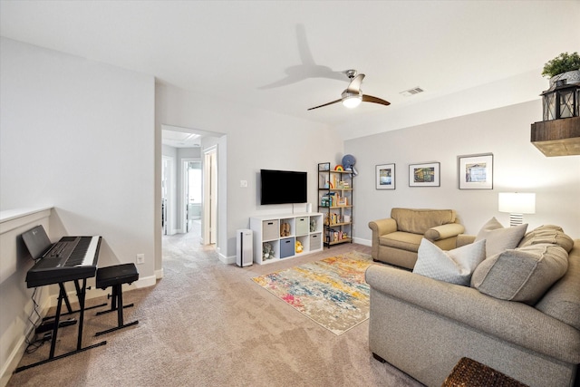 3715 Oakroc Grv, Houston, TX 77018 - carpeted living room featuring ceiling fan and baseboards