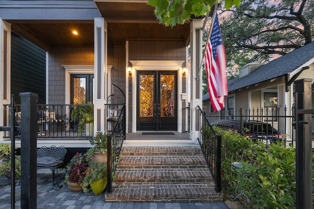 414 E 28th St, Houston, TX 77008 - property entrance featuring french doors and a porch