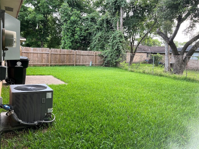 12718 Roandale Dr, Houston, TX 77048 - photo 9
