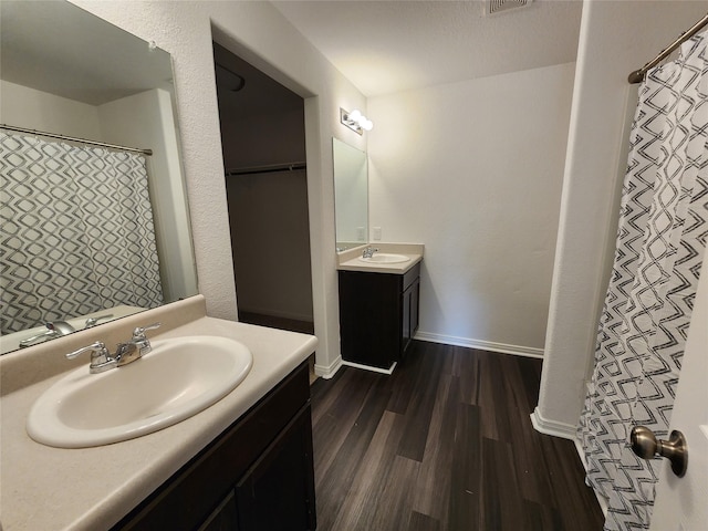 207 Branch Cir, Kendleton, TX 77451 - full bath featuring vanity and wood finished floors