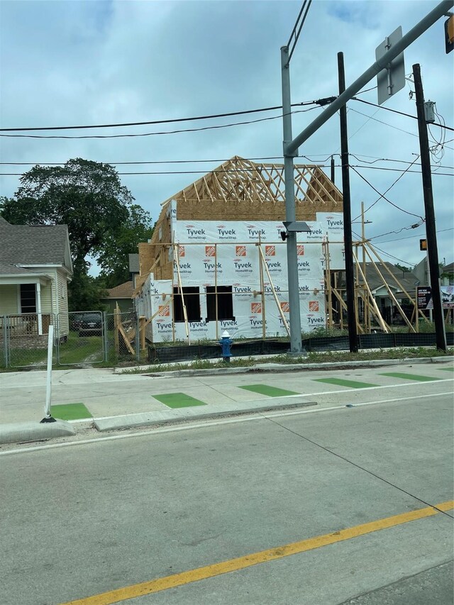 1810 Chase St, Houston, TX 77026
