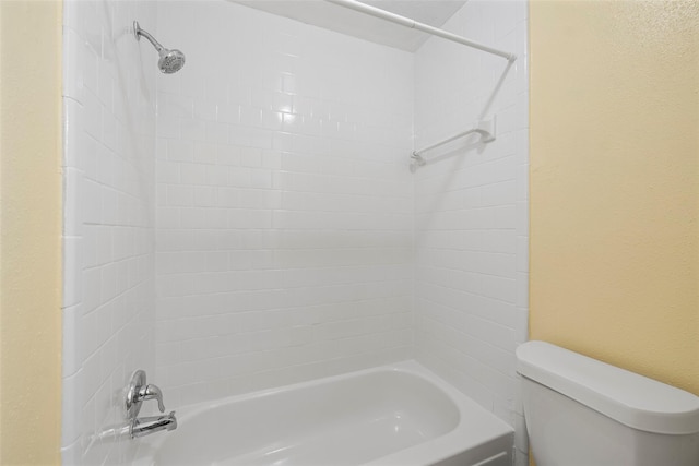 14118 Magnolia Springs Dr, Houston, TX 77066 - full bathroom with toilet and tub / shower combination