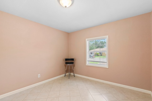8726 Tilgham St, Houston, TX 77029 - spare room featuring baseboards