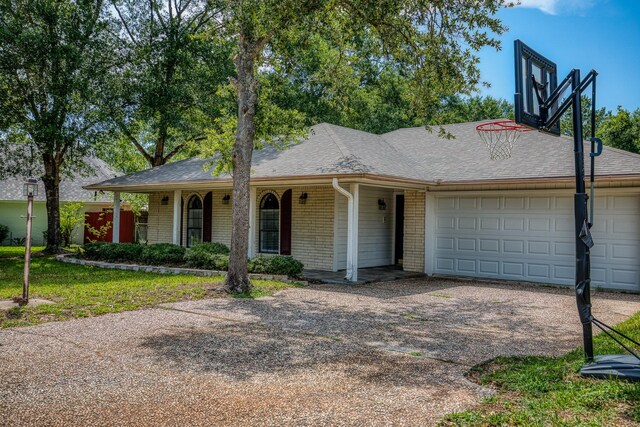 216 Duerr Dr, Bellville, TX 77418 - photo 3