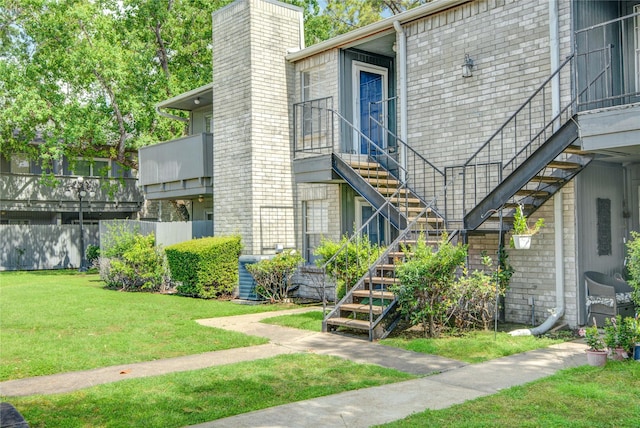 9700 Leawood Blvd Unit 7/16, Houston, TX 77099 - view of property with stairs