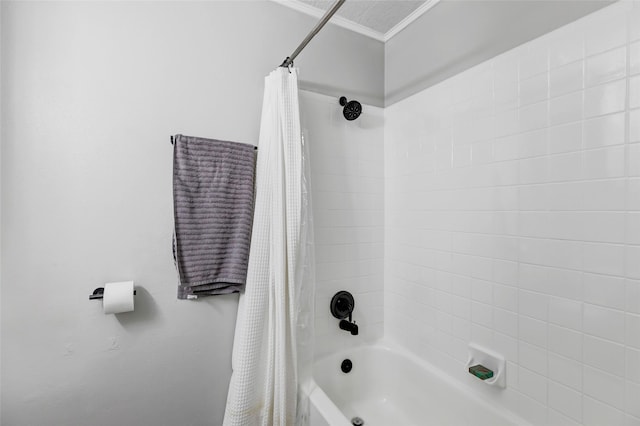 19011 Sandia Pines Dr, Humble, TX 77346 - full bathroom featuring shower / tub combo and ornamental molding