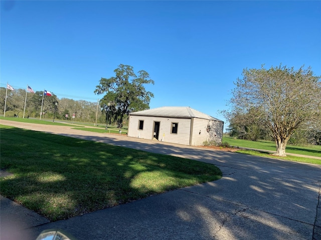 512 Rocking Horse Ct, Angleton, TX 77515