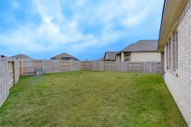 2432 Solaris Bend Dr, Katy, TX 77493 - view of yard
