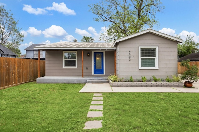 4502 Hain St, Houston, TX 77009 - view of front of home with covered porch