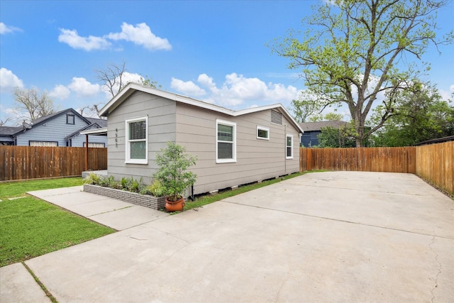 4502 Hain St, Houston, TX 77009 - back of house with a patio area