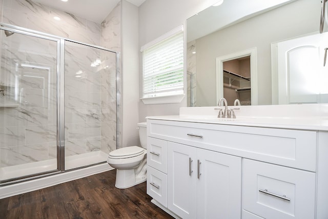 6710 Utah St, Houston, TX 77091 - full bathroom featuring a marble finish shower, toilet, and vanity