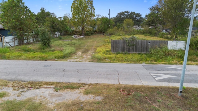 6817 Bacher St, Houston, TX 77028