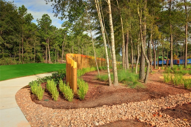 17333 July Moon Ln, Conroe, TX 77302 - view of yard
