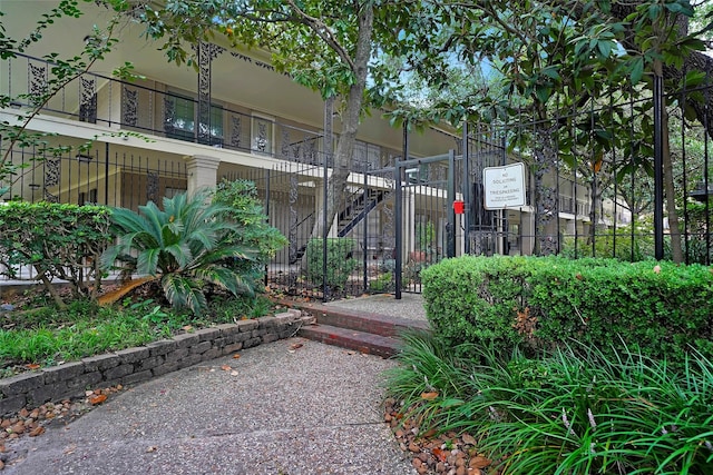 11550 Chimney Rock Rd Unit 324, Houston, TX 77035 - view of community featuring stairway
