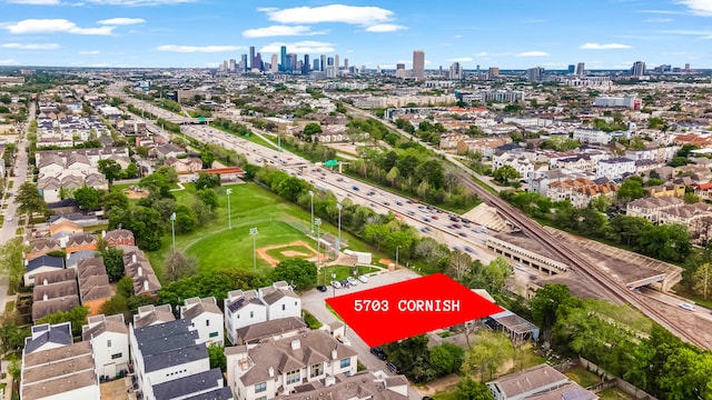 5703 Cornish St, Houston, TX 77007