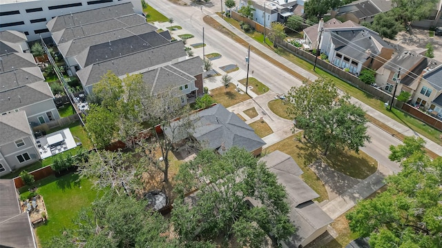 5609 Newcastle St, Bellaire, TX 77401