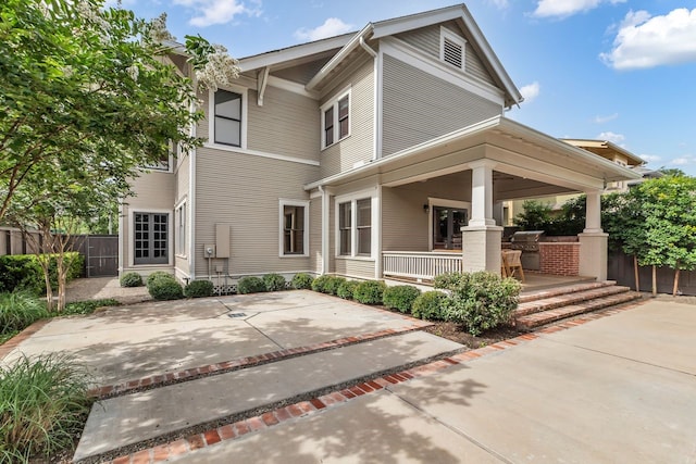 501 Avondale St, Houston, TX 77006 - back of house with a porch
