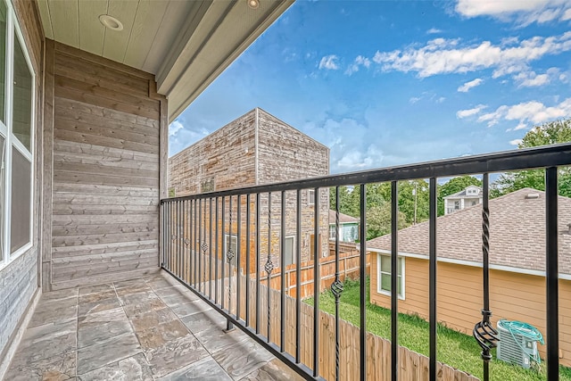 503 E 40th 1/2 St Unit A, Houston, TX 77022 - balcony with central AC