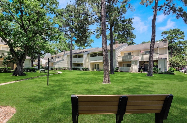 14515 N Wunderlich Dr Unit 315, Houston, TX 77069 - view of property's community featuring a lawn