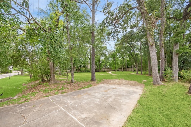 635 Knipp Rd, Houston, TX 77024