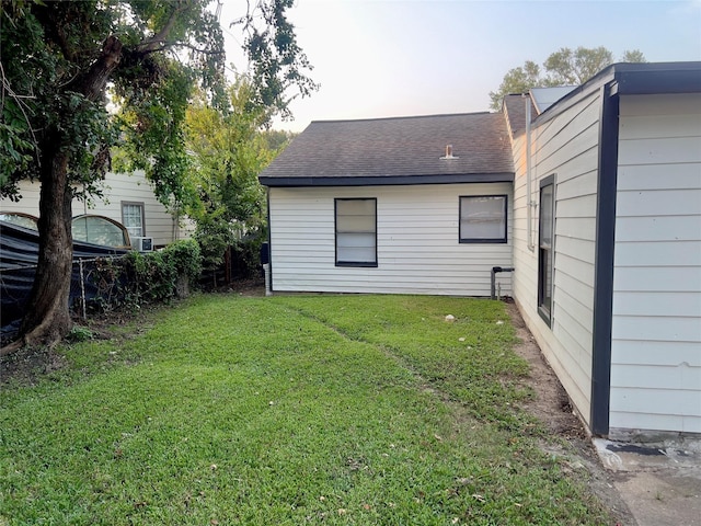 7318 Thurow St, Houston, TX 77087 - view of green lawn