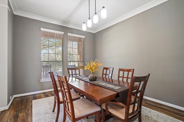 18430 S Settlers Shore Dr, Cypress, TX 77433 - dining room featuring wood finished floors, baseboards, and ornamental molding