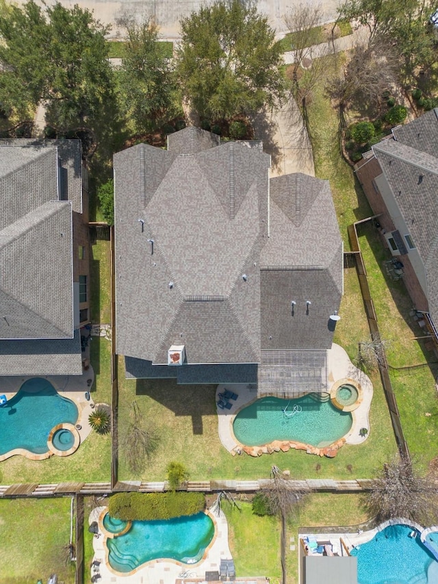 18430 S Settlers Shore Dr, Cypress, TX 77433 - bird's eye view of a pool