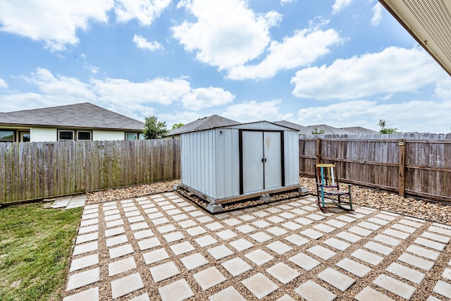 128 Barton Creek Dr, Huntsville, TX 77340 - fenced backyard with a patio area