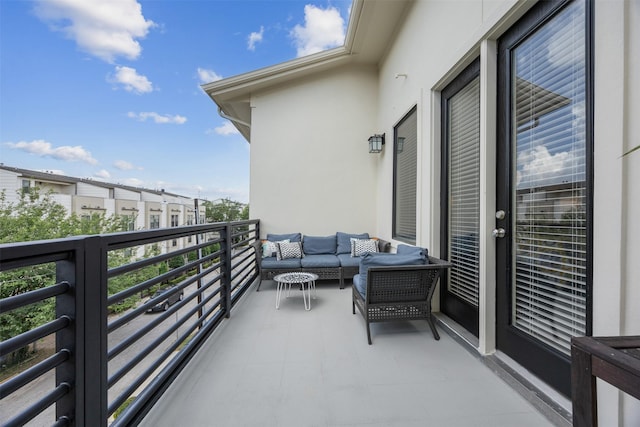 3909 Rose St, Houston, TX 77007 - balcony with an outdoor living space