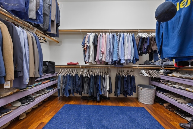 3909 Rose St, Houston, TX 77007 - view of walk in closet