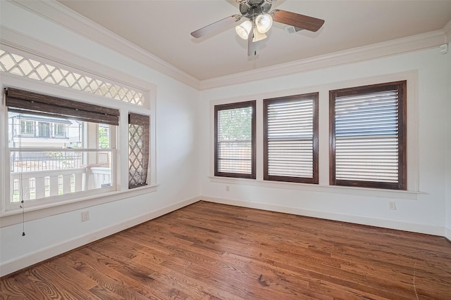 901 W 21st St, Houston, TX 77008 - empty room featuring ornamental molding, wood finished floors, and a ceiling fan