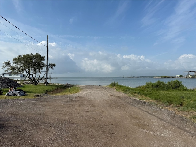 1021 17th St, San Leon, TX 77539