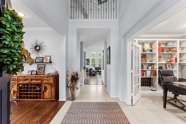 4807 Louisa Ct, Sugar Land, TX 77478 - entryway featuring ornamental molding and baseboards