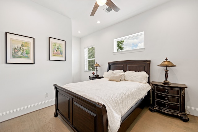 1433 Alexander St, Houston, TX 77008 - bedroom featuring light wood-type flooring, baseboards, recessed lighting, and ceiling fan