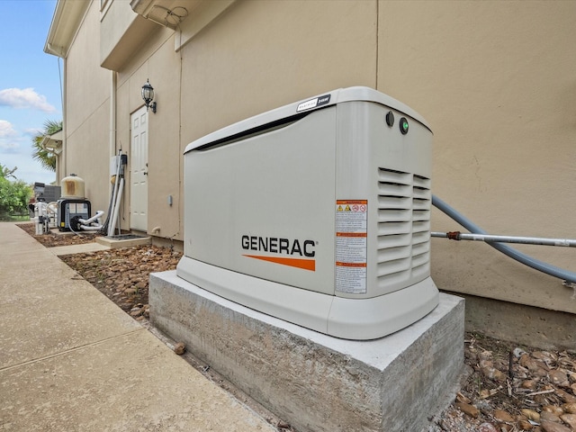 2905 Sea Channel Dr, Seabrook, TX 77586 - exterior view of a power unit and stucco siding