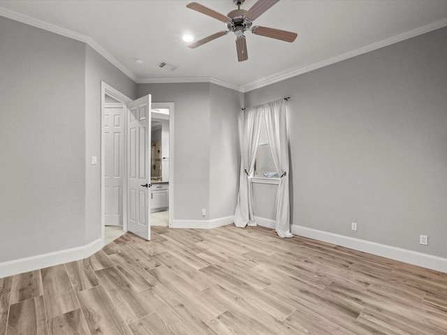 2905 Sea Channel Dr, Seabrook, TX 77586 - unfurnished bedroom featuring ornamental molding, light wood-style floors, baseboards, connected bathroom, and ceiling fan