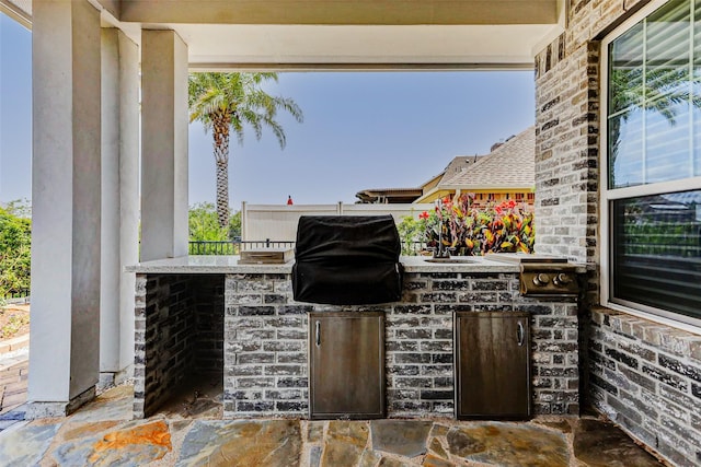 321 Twin Timbers Ln, Kemah, TX 77565 - view of patio / terrace