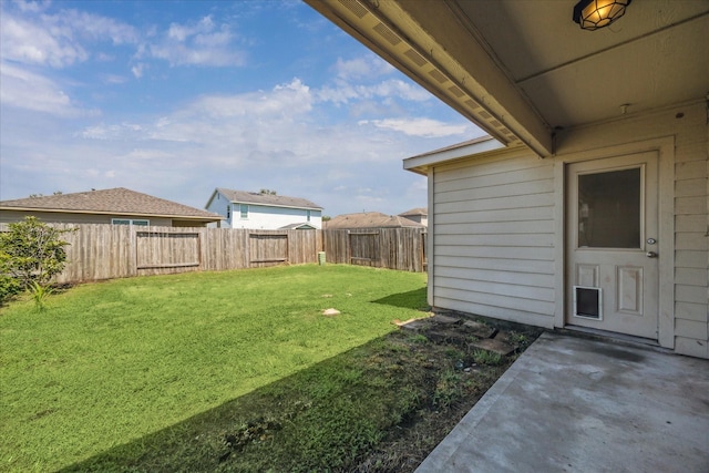 5002 Manor Stone Ln, Rosenberg, TX 77469 - view of yard with a patio