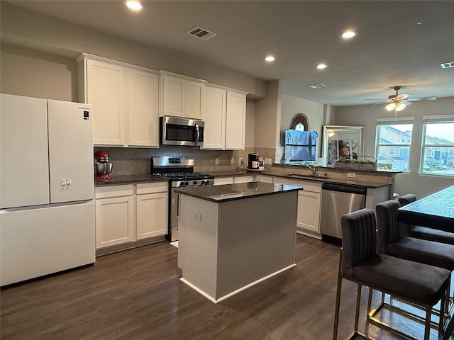 3610 Vista Pointe Dr, Pasadena, TX 77504 - photo 1